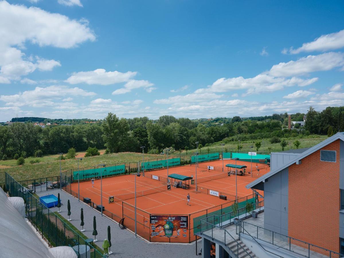 Tennis & Country Club Hotel Giebultow  Exteriér fotografie